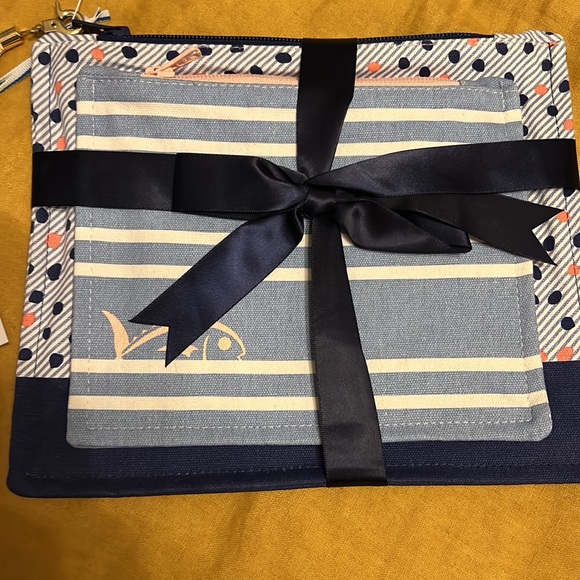 Southern Tide accessory / make up bag - Picture 2 of 7